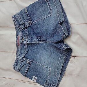Silver Jeans 2000s Style Huge Pocket Denim Jean Shorts size 28 Made in Canada